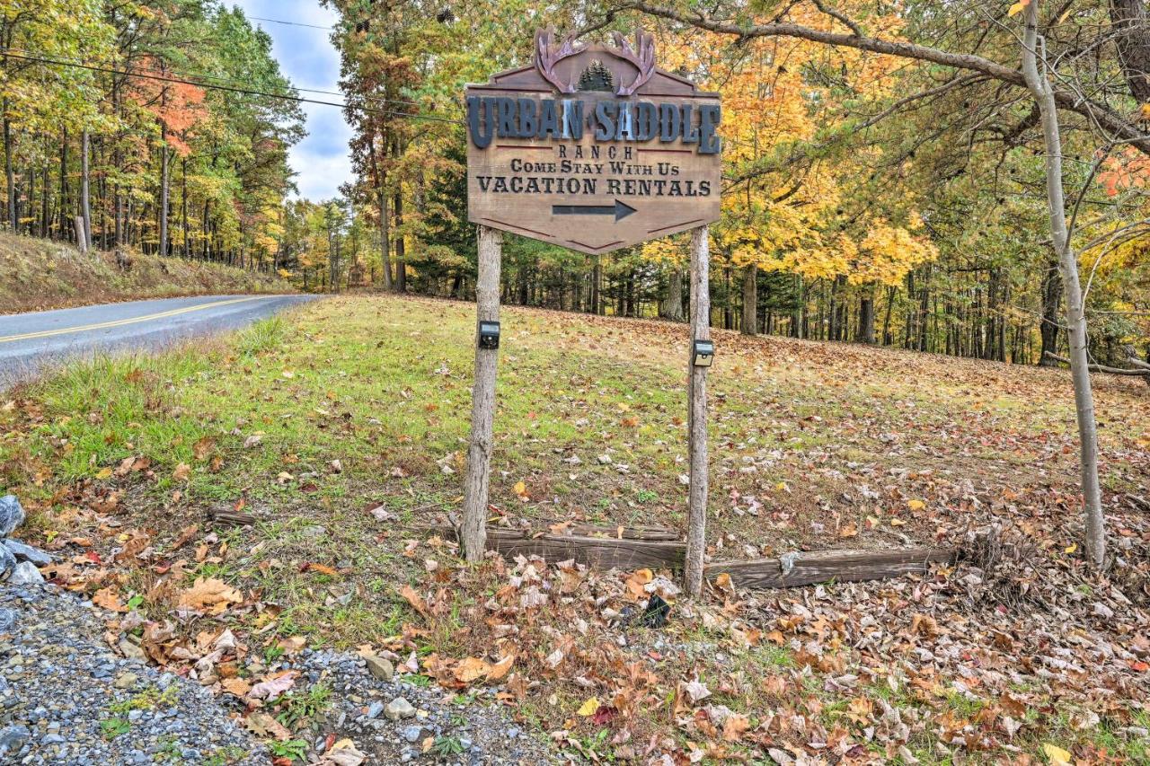 Cheyenne Ranch Apt With 50 Acres By Raystown Lake Huntingdon Eksteriør bilde